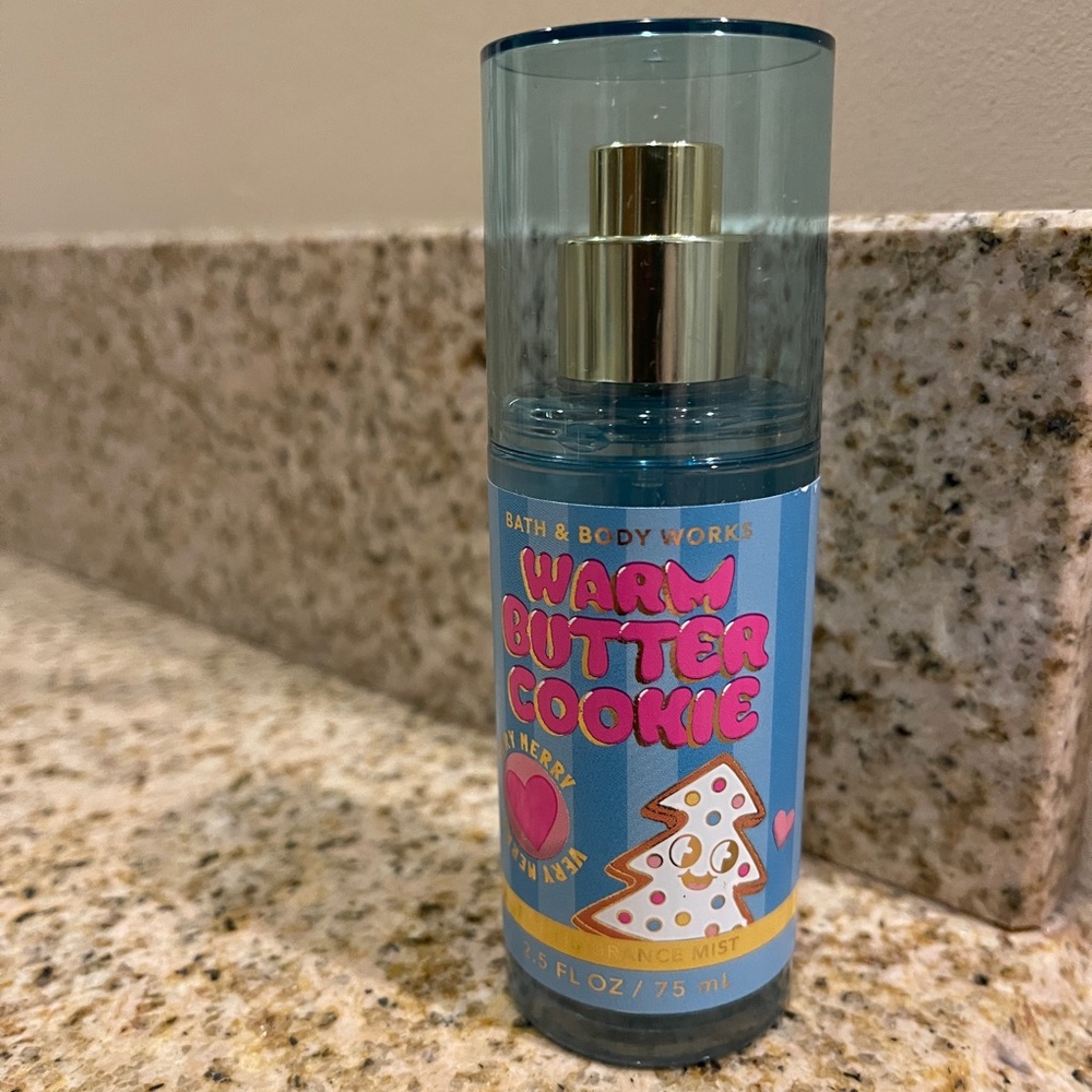 Bath and Body Works 2025 Holiday Warm Butter Cookie Mini Fine Fragrance Mist